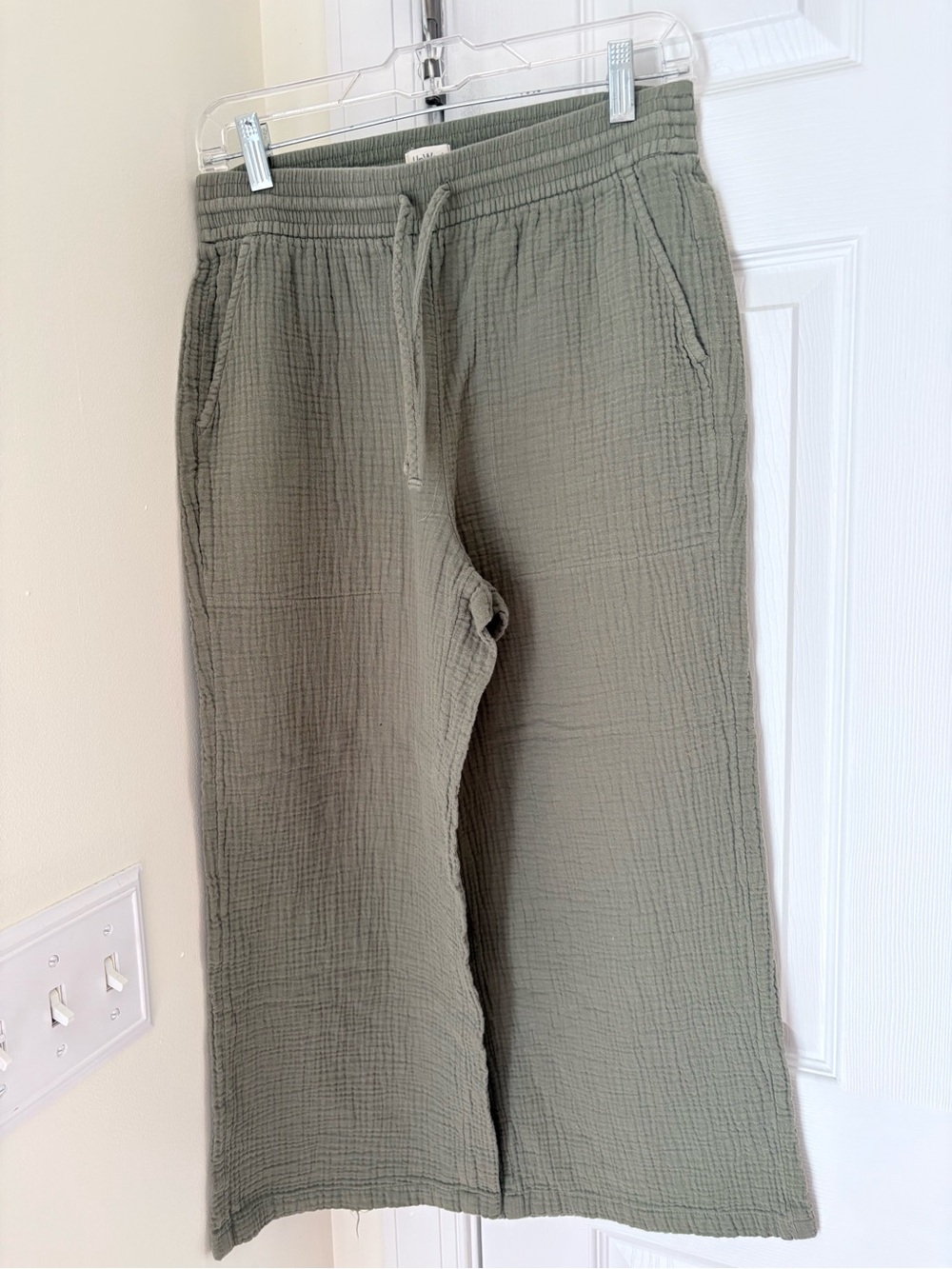 Women’s Up West Olive Drawstring Cotton-Double Cloth Pants